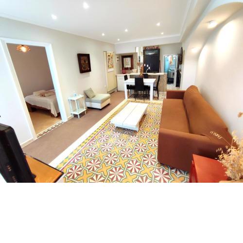 Garitsa Elegant Apartment