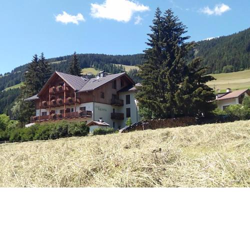 Garni Appartments Helvetia