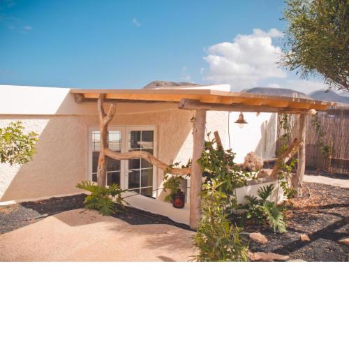 Gartenappartement - Tierra - Surf & Yoga Villa