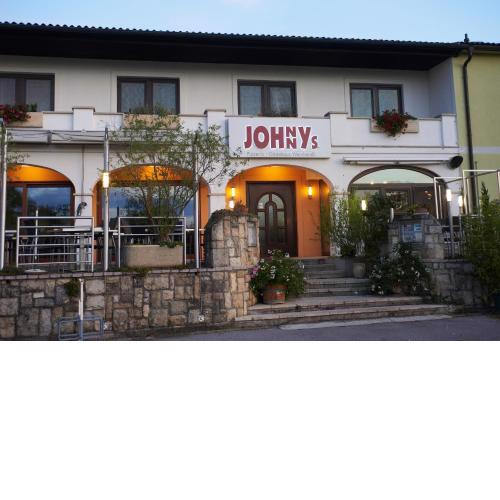 Gästehaus Weinhandl & Johnnys Pizzeria