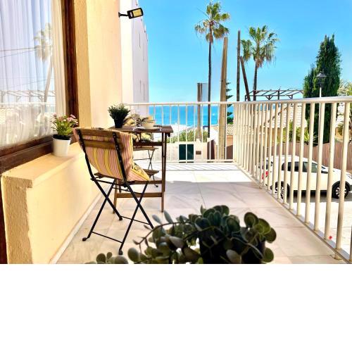 GATU Villa Cielo y Mar junto la playa, terraza , wifi y vista al mar