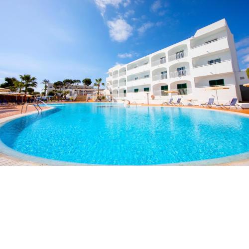 Gavimar Ariel Chico Hotel and Apartments