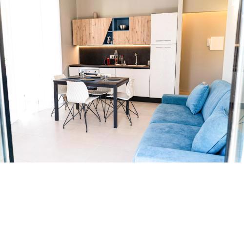 Gelone Rooftop and Suites