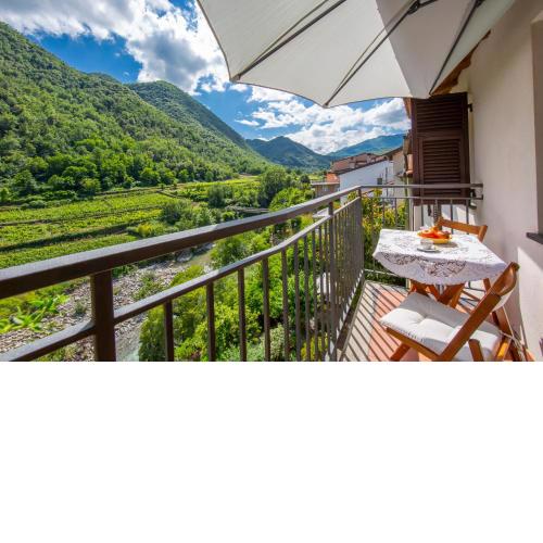 Gelsomino among Vineyard - Happy Rentals