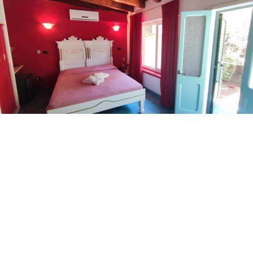 Gemini Rooms