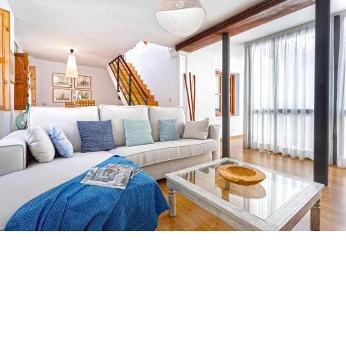 Genteel Home Piedra Santa