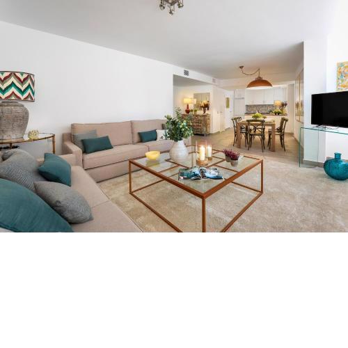 Genteel Home Plaza de las Flores