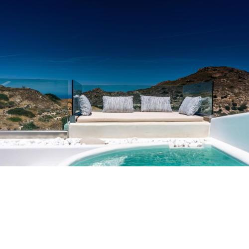 Geomilos Deluxe Rooms