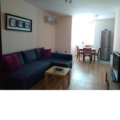 Geri Apartment