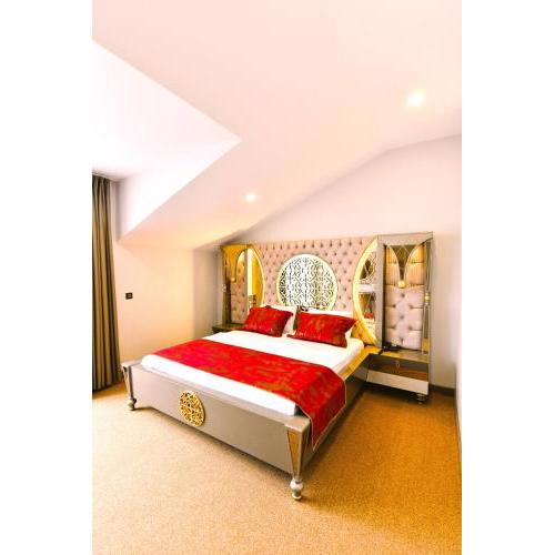 Ghan Hotel