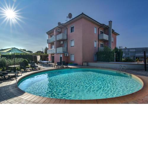 Giada Palace, Pool Resort