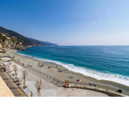 Giaella Sea View Apartment