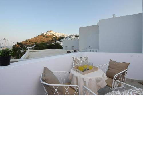 Gialos Beach Front Houses