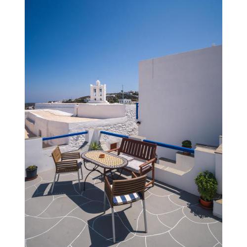 GIAMAKI APARTMENTS