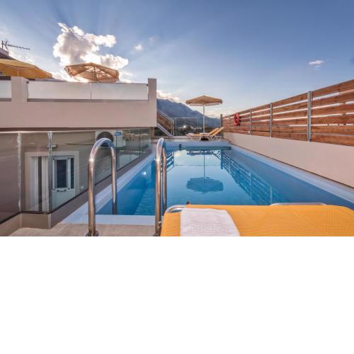 Giannis Pool Villas in Kastelos