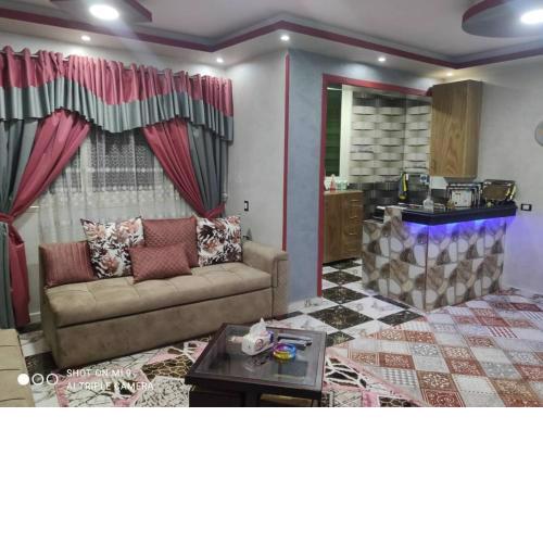 Gimmy Pyramids Apartment