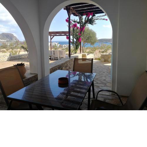 Gio st Gio apartment 1 Antiparos st.Giorgio