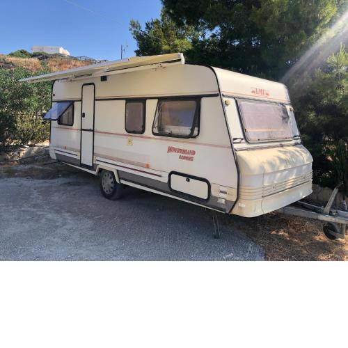 Giorgos caravan