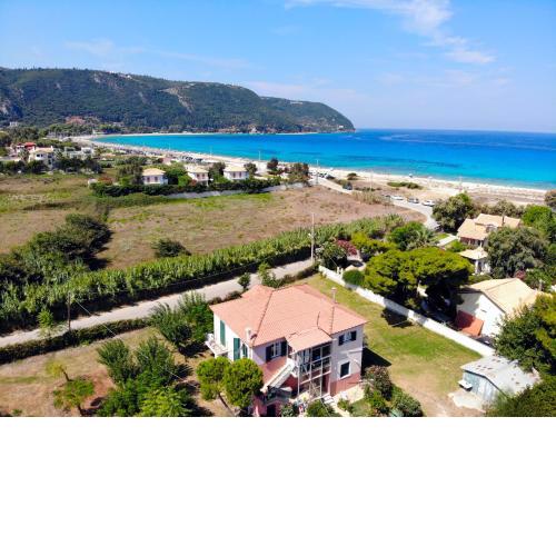 Giorgos House