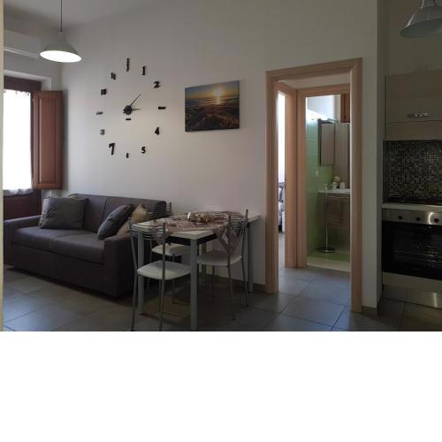 Giuly home two