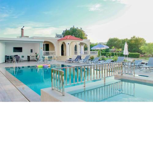 GK Holiday Home