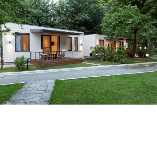 Gkaras Campsite & Apartments