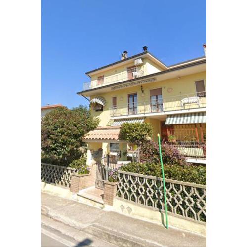 Glam House
