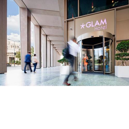 Glam Milano