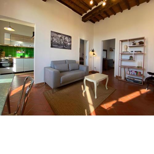 Glamorous Apartment - Historic Villa Il Serraglio
