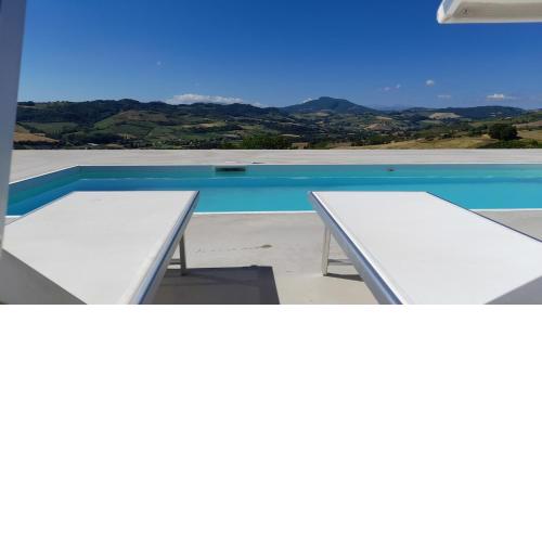 Glamping at an Agriturismo in the vineyard