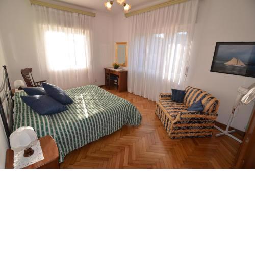 Glicine apartment