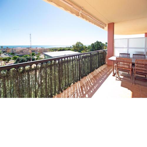Global Properties, Apartamento con gran terraza y piscina