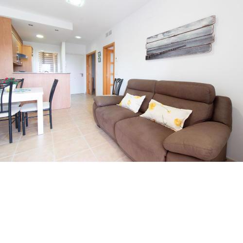 Global Properties, Bonito apartamento con terraza y piscina