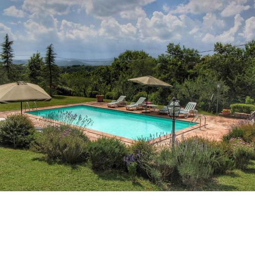 Glorious Villa in Ficulle with Swimming Pool