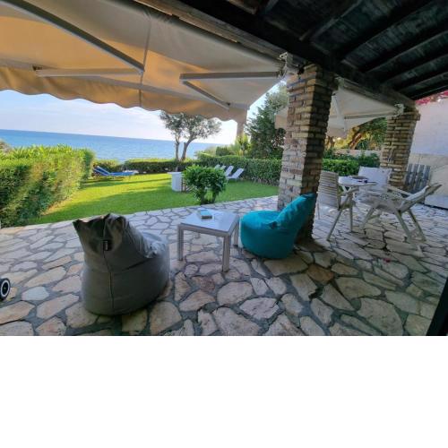 Glyfada Beachfront House Ab3g