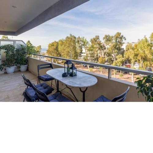 Glyfada Center Sea View Apt
