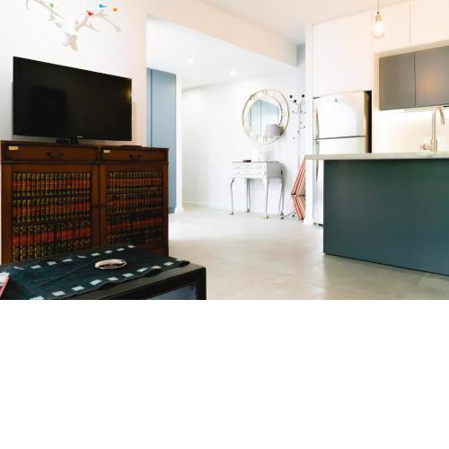 Glyfada House