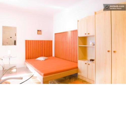 Gold Apartment