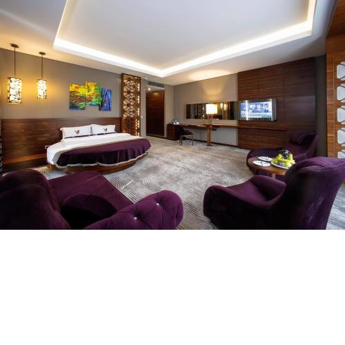Gold Majesty Hotel