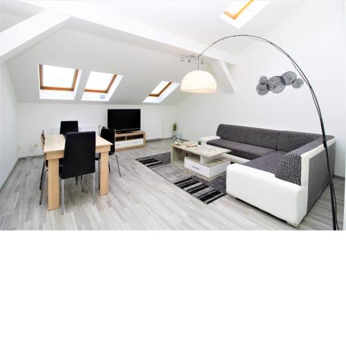 GOLD: Penthouse apartment Volkertmarkt