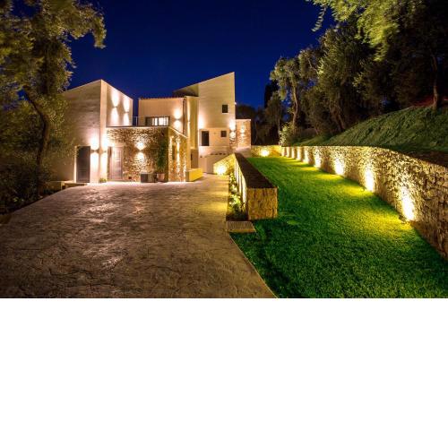 Golden Bay Suites & Maisonettes