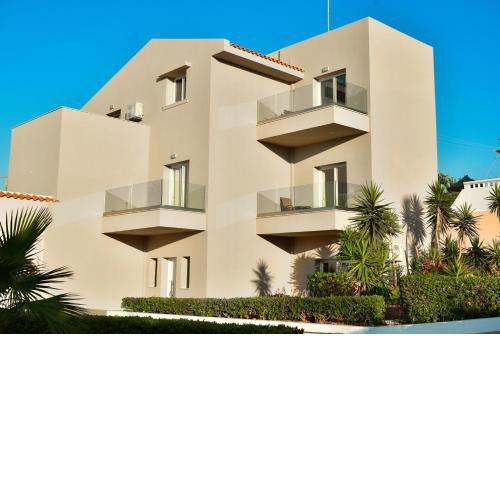 Golden Dream Apartments