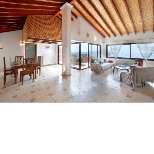 Golden fox Villa