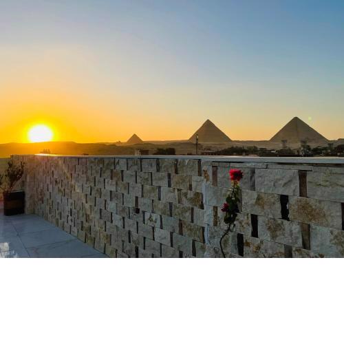 golden mask pyramids view