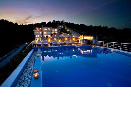 GoldenHill Studios&apartments