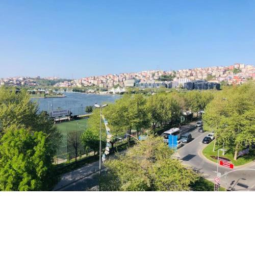 GoldenHorn(Haliç) Manzaralı Şirin Bir Studio Daire