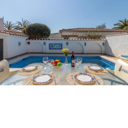 Goldhome - Requesens