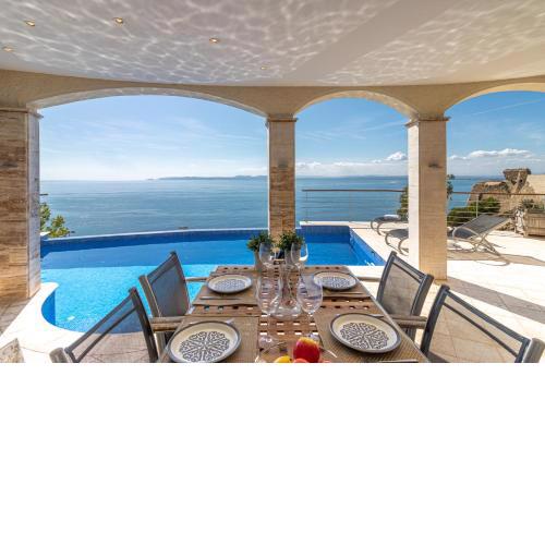 Goldhome - Spectacular sea views. Heated pool. Tennis court