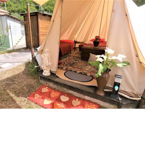 Gole Alcantara mini Glamping Lanternavacanze