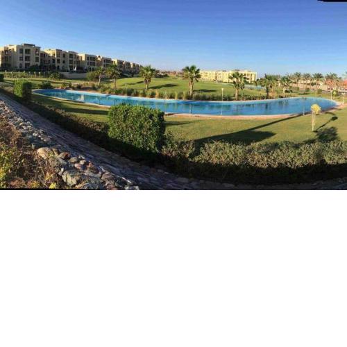 Golf heights residents